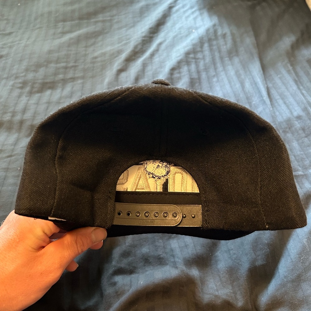 Georgetown Hoyas Black SnapBack - Picture 2 of 3